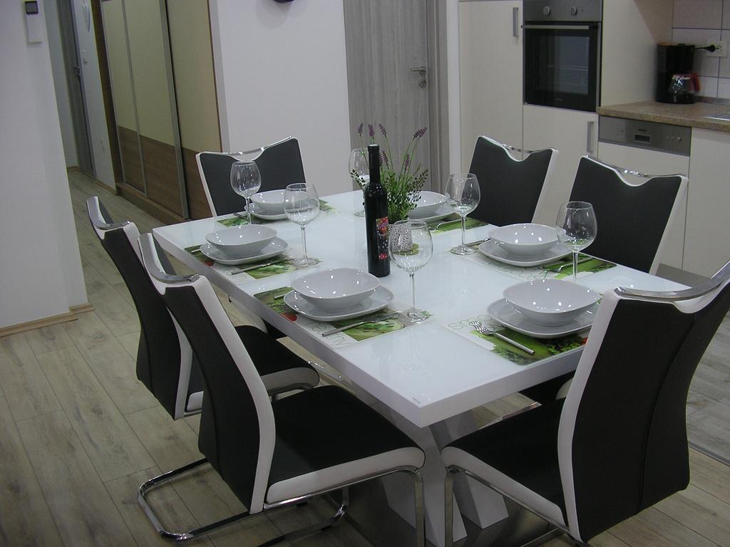 Apartments Viki تروغير المظهر الخارجي الصورة