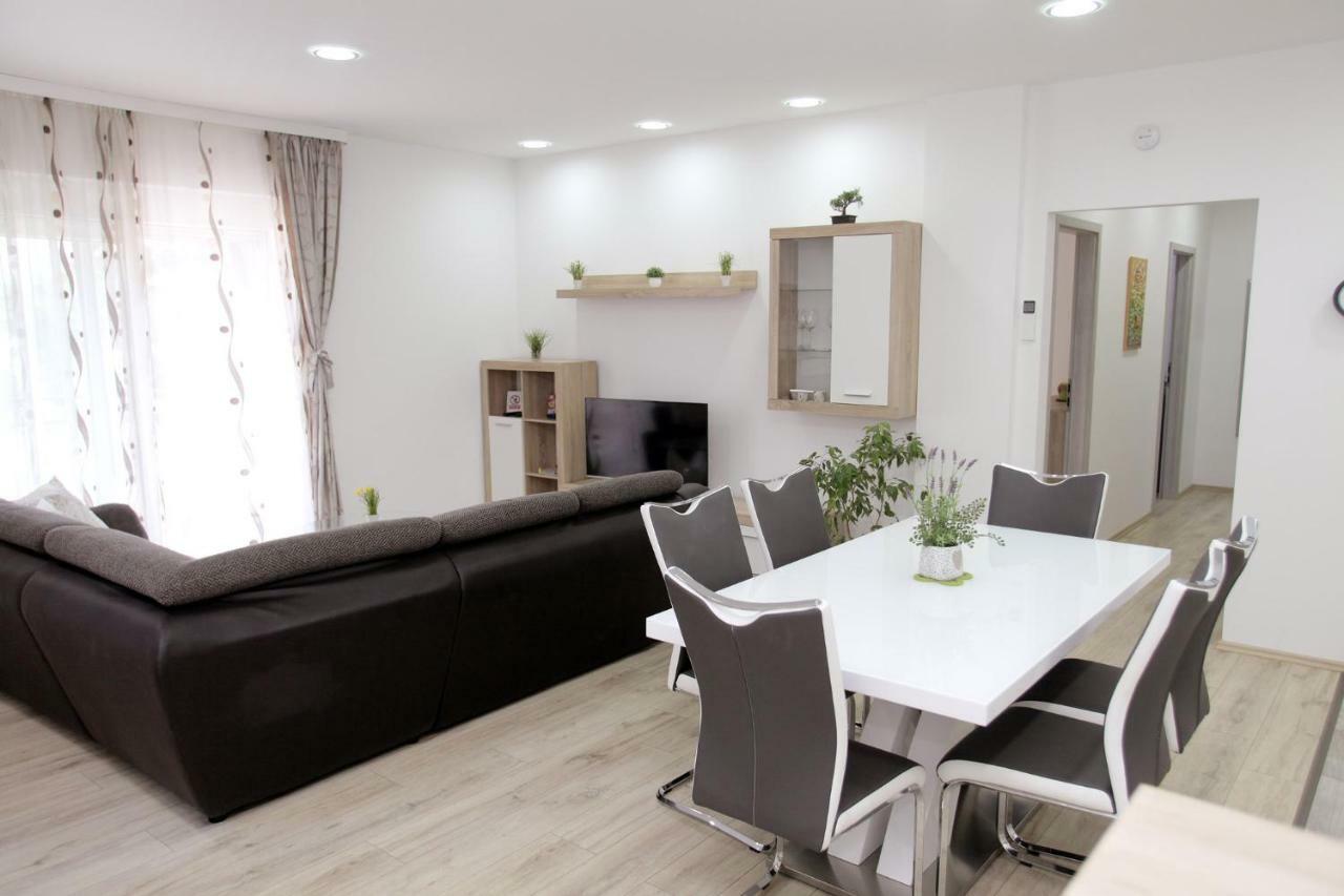 Apartments Viki تروغير المظهر الخارجي الصورة