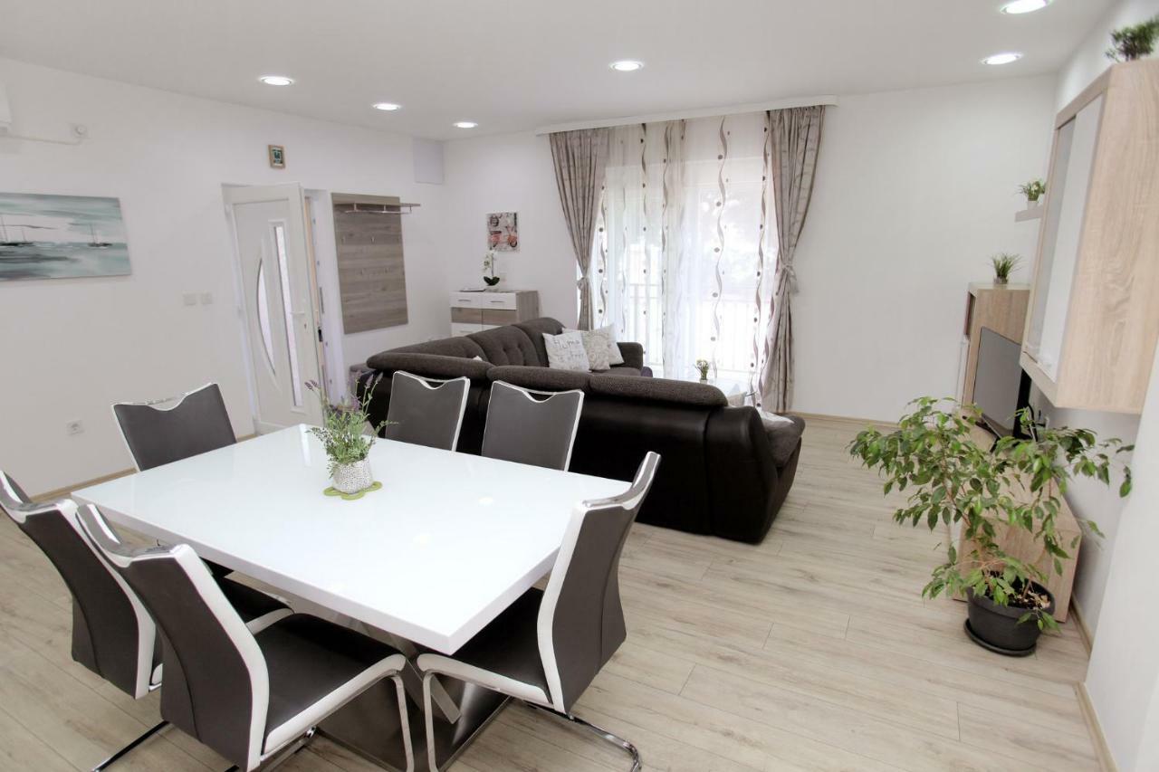 Apartments Viki تروغير المظهر الخارجي الصورة